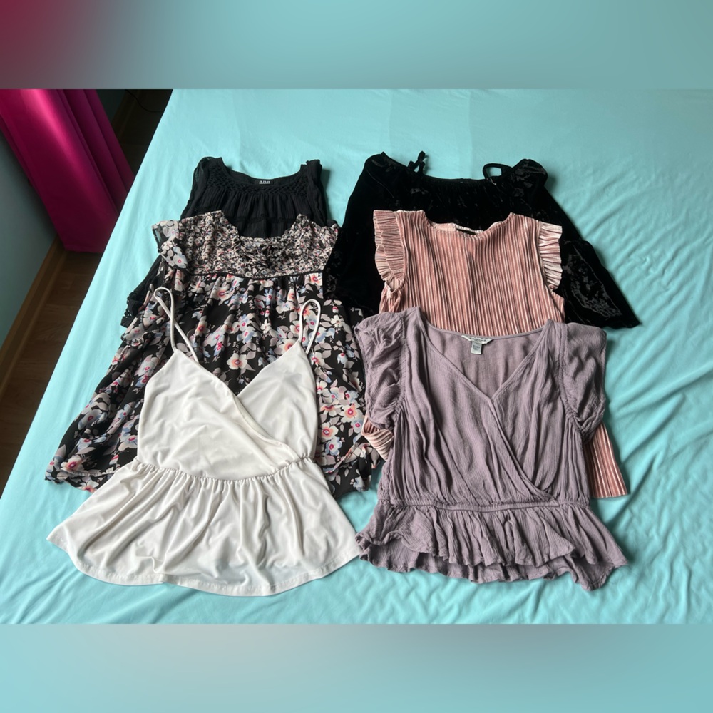 6 Tops Bundle - image 1
